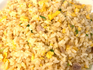 「マルハニチロ 新中華街 あおり炒めの焼豚炒飯 袋450g」のクチコミ画像 by めりけんさん