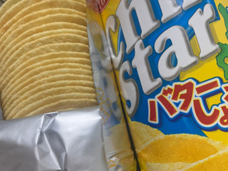 「YBC チップスターS バターしょうゆ味 箱50g」のクチコミ画像 by SweetSilさん