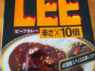 「江崎グリコ LEE ビーフカレー 辛さ10倍 箱180g」のクチコミ画像 by もぐのこさん