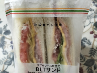 「セブン-イレブン BLTサンド」のクチコミ画像 by コマメのグルメさん