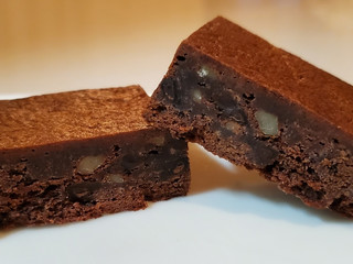 高評価】八天堂 贅沢チョコブラウニーの感想・クチコミ・商品情報