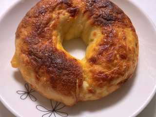 「ポンパドウル ベーグル トリプルチーズ」のクチコミ画像 by こつめかわうそさん