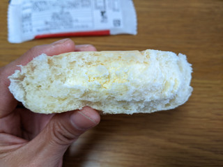 高評価】清水屋食品 蒜山高原生クリームパンの感想・クチコミ・商品