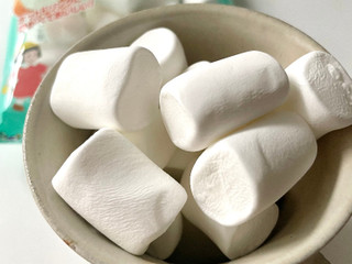 「エイワ エンドレスドリーム ホワイトマシュマロ 袋110g」のクチコミ画像 by 芋っさんさん