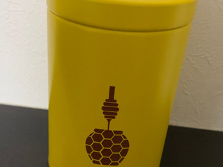 「はちみつ茶葉園 ゆめのか苺の蜂蜜紅茶 オリジナルキャニスター缶付 缶2g×12」のクチコミ画像 by たまごとじさん