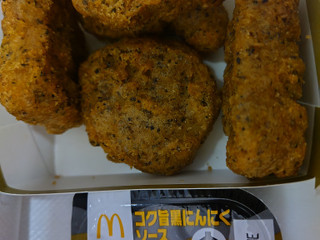 「マクドナルド スパイシーチキンマックナゲット 黒胡椒ガーリック」のクチコミ画像 by 毎日が調整日さん