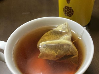 「はちみつ茶葉園 清見おれんじの蜂蜜紅茶 オリジナルキャニスター缶付 缶2g×12」のクチコミ画像 by お母さんの煮物が一番さん