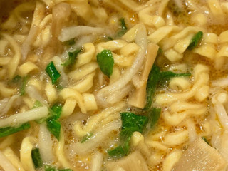 「日清食品 HIKAKIN PREMIUM みそきん 濃厚味噌ラーメン」のクチコミ画像 by めりけんさん