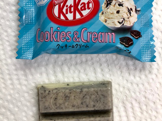 中評価】ネスレ キットカット クッキー＆クリームの感想