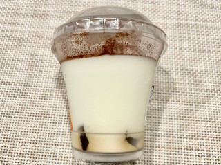 「セブン-イレブン とろけるティラミス」のクチコミ画像 by やにゃさん