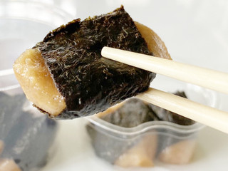 「シャトレーゼ 風味豊かな有明海苔のいそべ餅カップ入 6個」のクチコミ画像 by コーンスナック好きさん