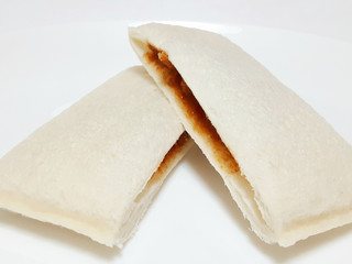 「ヤマザキ ランチパック バターチキンカレー」のクチコミ画像 by つなさん