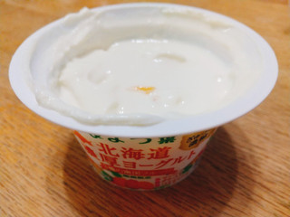 よつ葉 北海道 濃厚ヨーグルト 3種の南国フルーツ（よつ葉乳業