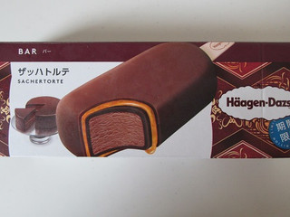 「ハーゲンダッツ バー ザッハトルテ 箱74ml」のクチコミ画像 by キックンさん