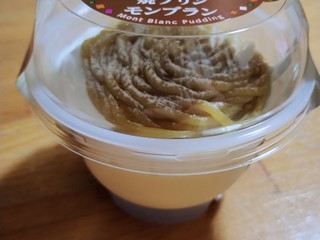 「モンテール 小さな洋菓子店 焼プリン・モンブラン」のクチコミ画像 by ちーえび さん