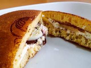 不二家 ペコちゃんパンケーキ チョコレート入れちゃいました！ 茨城県