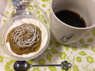 「モンテール 小さな洋菓子店 焼プリン・モンブラン」のクチコミ画像 by パン大好きさん