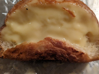 「ポンパドウル 横濱ロール 馬車道カスタード」のクチコミ画像 by ゅぃぽんさん