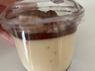 「セブン-イレブン とろけるティラミス」のクチコミ画像 by chan-manaさん