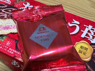 「森永製菓 あまおう苺ケーキ 箱6個」のクチコミ画像 by ももかあさんさん