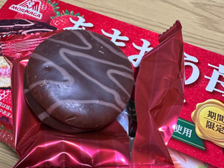 「森永製菓 あまおう苺ケーキ 箱6個」のクチコミ画像 by ももかあさんさん