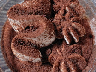 「セブン-イレブン とろけるティラミス」のクチコミ画像 by るったんさん