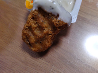 「マクドナルド スパイシーチキンマックナゲット 黒胡椒ガーリック」のクチコミ画像 by ぴのこっここダイエット中さん