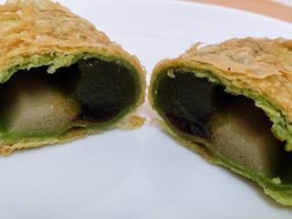 「マクドナルド 抹茶黒蜜わらびもちパイ」のクチコミ画像 by はるなつひさん