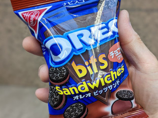 「ナビスコ オレオ ビッツサンド チョコクリーム 袋60g」のクチコミ画像 by choroさん
