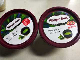 「ハーゲンダッツ ミニカップ グリーンティー カップ110ml」のクチコミ画像 by なんやかんやさん