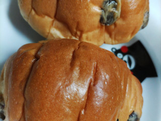 「フジパン ネオレーズンバターロール 袋6個」のクチコミ画像 by なんやかんやさん