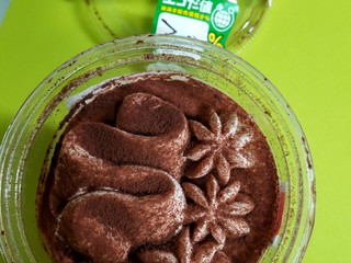 「セブン-イレブン とろけるティラミス」のクチコミ画像 by minorinさん