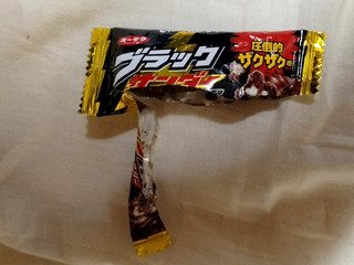 「有楽製菓 ブラックサンダー 袋1本」のクチコミ画像 by みやちこ先生さん