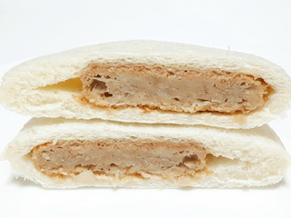 「ヤマザキ ランチパック メンチカツ 袋2個」のクチコミ画像 by つなさん