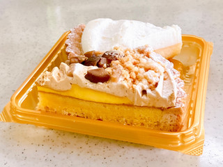 「ドンレミー Wフロマージュタルト＆モンブラン」のクチコミ画像 by むぎっこさん