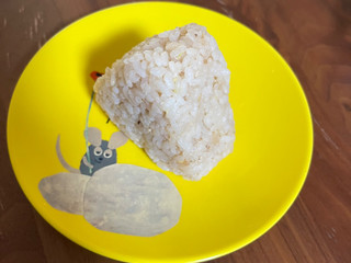 「ファミリーマート 生姜ごはん ツナからし醤油おむすび」のクチコミ画像 by ピンクのぷーさんさん