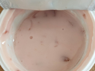 「ダノン ダノンビオ 腸活これだけ 贅沢ストロベリー カップ150g」のクチコミ画像 by まめぱんださん