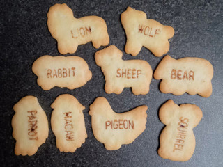 「ギンビス たべっ子どうぶつ バター味 箱63g」のクチコミ画像 by ぎんなんさん