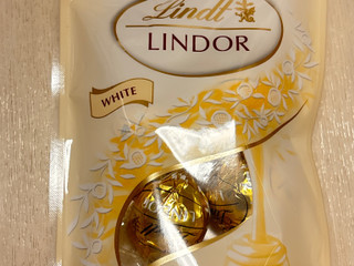 リンツ リンドール ホワイトパック（LINDT＆SPRUNGLI JAPAN）クチコミ7