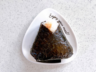 「ローソン おにぎり屋 金しゃりおにぎり 熟成生たらこ」のクチコミ画像 by むぎっこさん