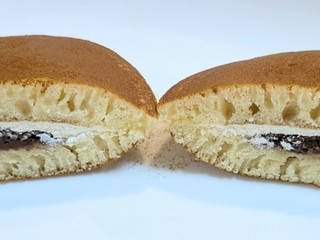 「オランジェ チョコバターどらやき 袋1個」のクチコミ画像 by はるなつひさん