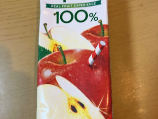 「トロピカーナ 100% アップル パック250ml」のクチコミ画像 by なでしこ5296さん