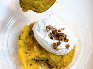 「セブン-イレブン メープルナッツ香るかぼちゃとさつま芋サラダ」のクチコミ画像 by はるなつひさん