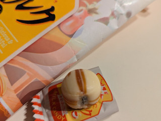 「UHA味覚糖 特濃ミルク8.2 やすらぎのブリュレ 70g」のクチコミ画像 by りすさん