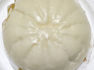 「ヤマザキ もっちりとした肉まん 3個」のクチコミ画像 by もぐちゃかさん