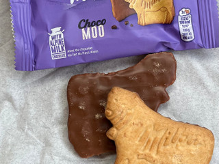 ちょこくっきーみるく みんなの口コミ】バイロンベイクッキー ミルクチョコチャンク