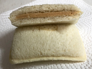 「ヤマザキ ランチパック ピーナッツ 袋2個」のクチコミ画像 by SANAさん