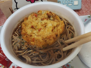 「日清食品 日清の最強どん兵衛 かき揚げそば カップ101g」のクチコミ画像 by ハムちゃんハムジさん