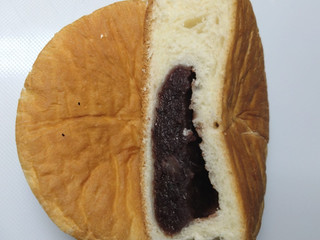 中評価】YKベーキング 月まるあんぱんの感想・クチコミ・商品情報