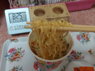 「明星食品 チャルメラカップ とり野菜みそラーメン カップ71g」のクチコミ画像 by ハムちゃんハムジさん